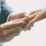 イハニが結婚した旦那は？